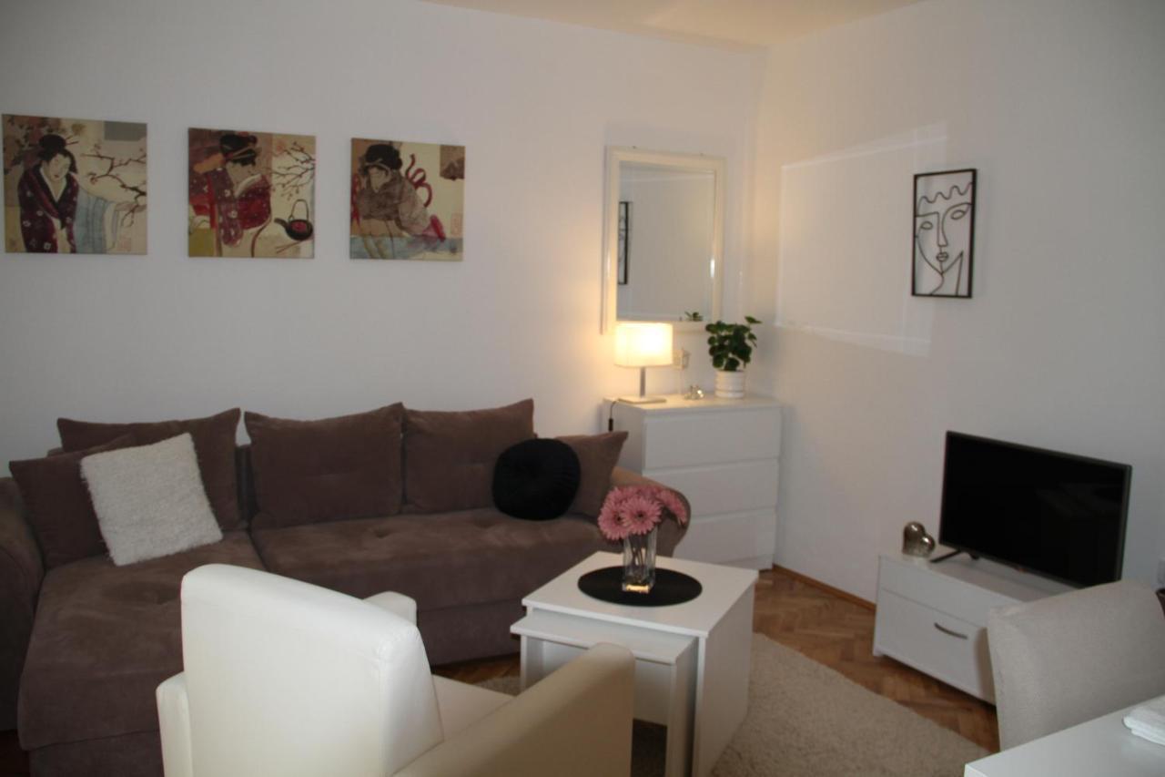 Apartment Sophie Novi Sad Dış mekan fotoğraf